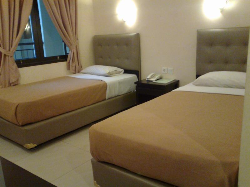 Rota International Hotel Джакарта Экстерьер фото