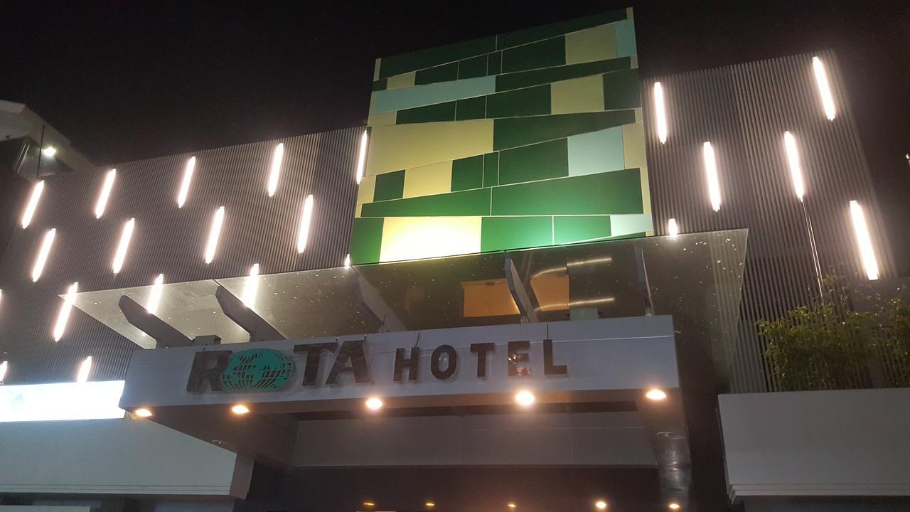 Rota International Hotel Джакарта Номер фото